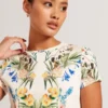 ALLOVER FLORAL T-SHIRT White