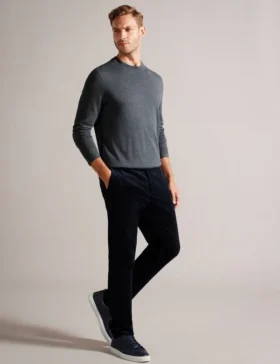 CARNBY Pure Wool Crew Neck Jumper