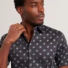 CHASKA Mini Floral Print Short Sleeve Shirt