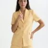 EUGENIA Tailored Short Sleeve Woven Blazer