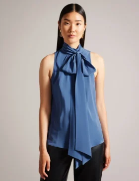 IMMIIE Pussybow Blouse