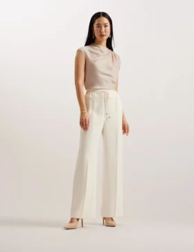 MISRINA Sleeveless Satin Blouse