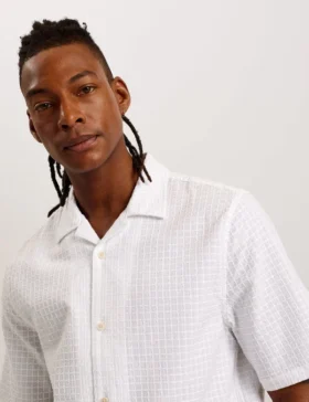 OISE Textured Grid Cotton Short Sleeve Shirt