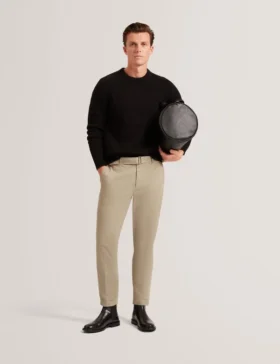 ROST Chunky Knit Crew Neck Jumper