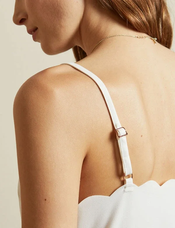 SIINA Scalloped Edge Camisole SIINA Scalloped Edge Camisole